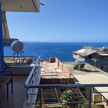 Bella Vista Hotel Himare Exterior photo