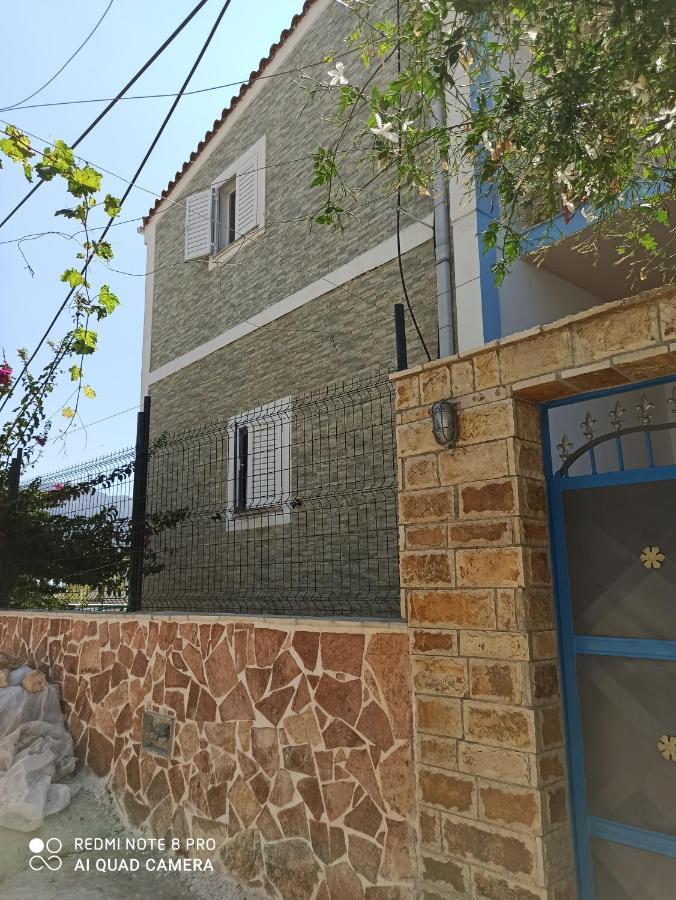 Bella Vista Hotel Himare Exterior photo