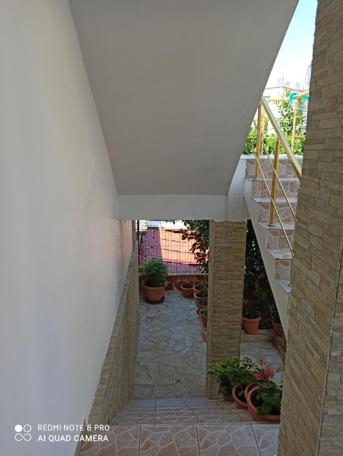 Bella Vista Hotel Himare Exterior photo